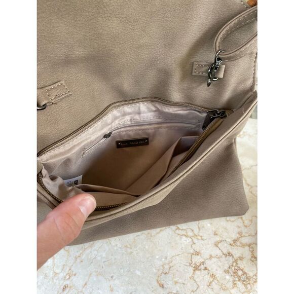 BAM forever clutch |convertible crossbody | multi colored tassels - Picture 6 of 12